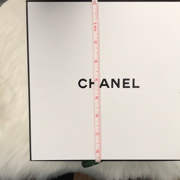 CHANEL perfume box - Picture 4 of 6